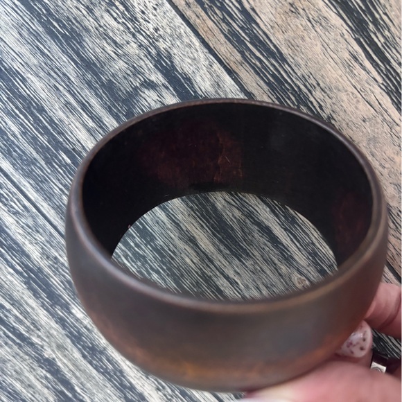 Elegant Dark Brown Wooden Bracelet - Picture 6 of 6